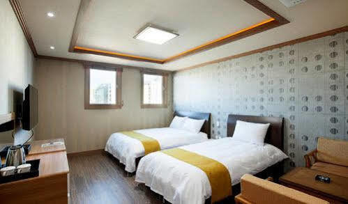 Sahara Hotel Jeju Eksteriør billede